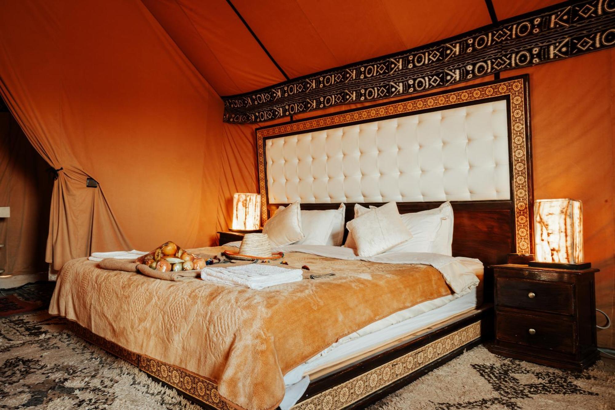 Sahara Luxury Camp Luxury tent 5*