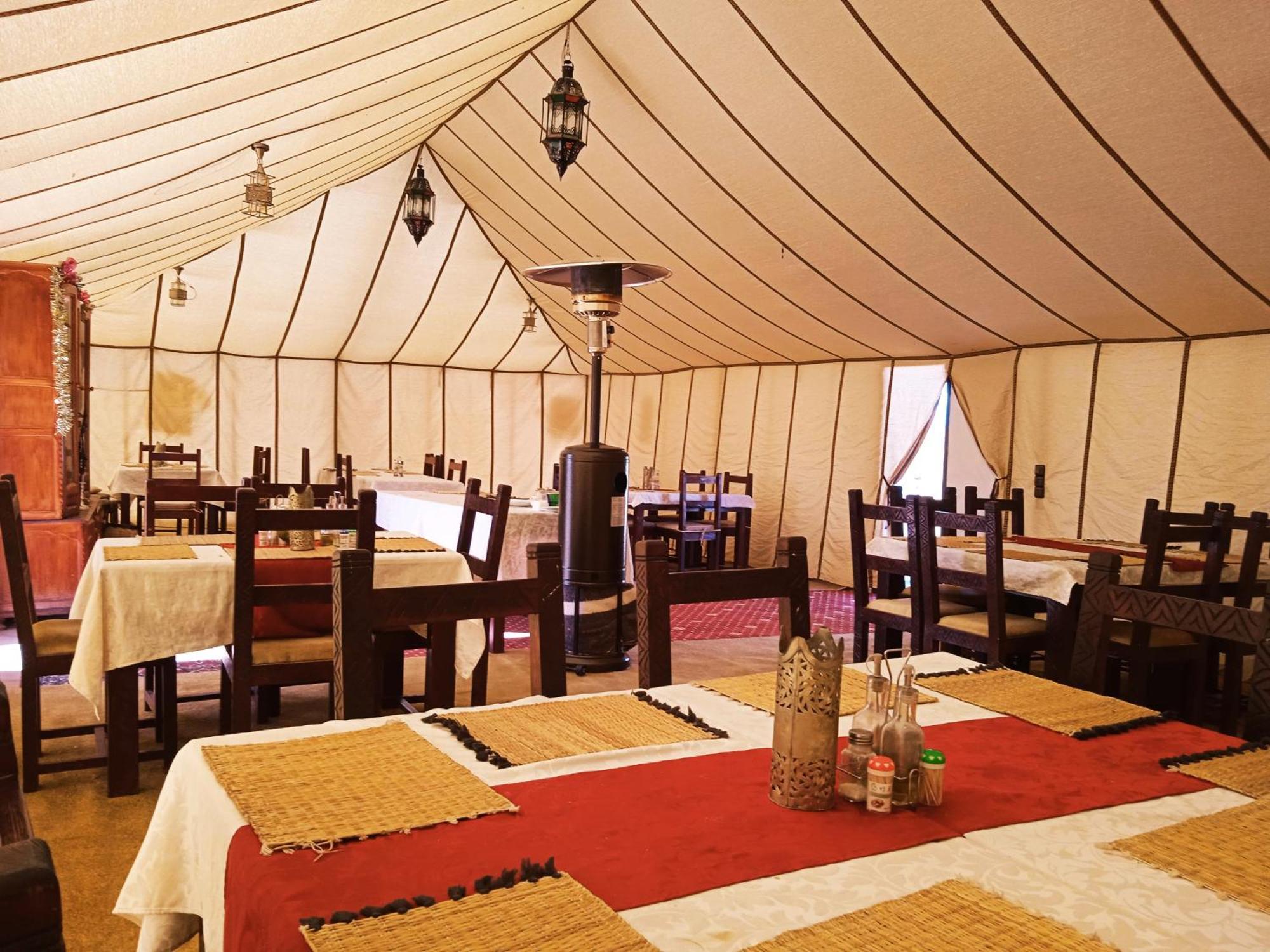 Luxury tent Sahara Luxury Camp Merzouga